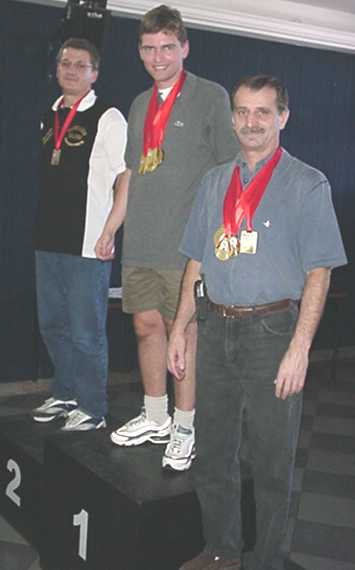 1divm_podium.jpg (15056 bytes)