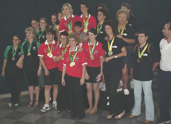 selecoes_f_podium.jpg (19835 bytes)