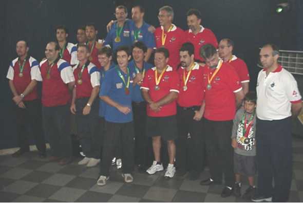 selecoes_m_podium.jpg (17903 bytes)