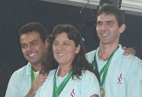 tercetos_b_ouro.jpg (16923 bytes)